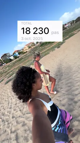 Je suis partie en vacances ouuuuu ? 🤣 #capvert #randonnee 