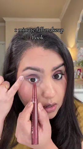 🍂🍁1 minute fall eye makeup look with just one product. 🍁🍂🍃@loréal paris usa le shadow stick in “starry bordeaux”. #fyp #viralmakeup #fallmakeup #xybzca #shadowstick 