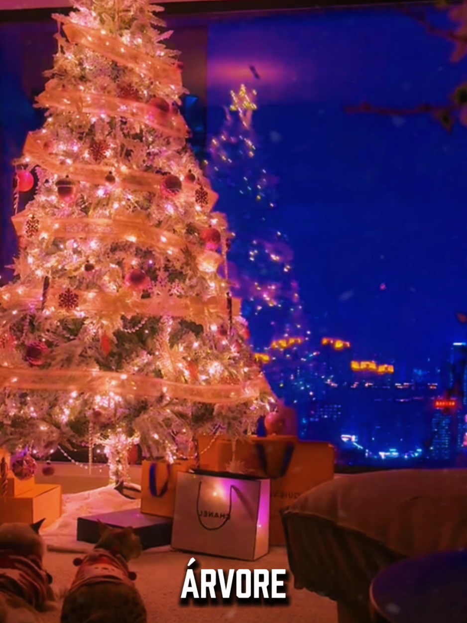 ARVORE DE 2,10 METROS PERFEITA PARA DECORAÇÃO . . . #fy #natal #arvoredenatal #25dedezembro #arvore 