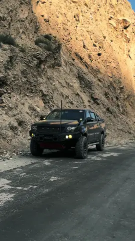 Hilux 🖤🫶 Instagram: iam_sibtain - Snapchat: sibtain_snap ❤️ #hilux #vigo #iam_sibtain #sibsquad  #teamshikari 