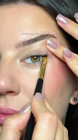 Cherry eyes 🍒 Eyeshadow @tomfordbeauty  Eyeliner @INGLOT Italy @INGLOT Cosmetics  Mascara @YSL Beauty  #hoodedeyesmakeup #maleuptips #makeupinspo #eyemakeup #eyelinertutorial 