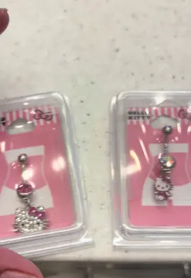 Hello kitty belly and nose  piercing   @Claire's Stores  😍😍✨✨ #hellokittylover #hellokitty #fyp #viral #hellokittygirl 