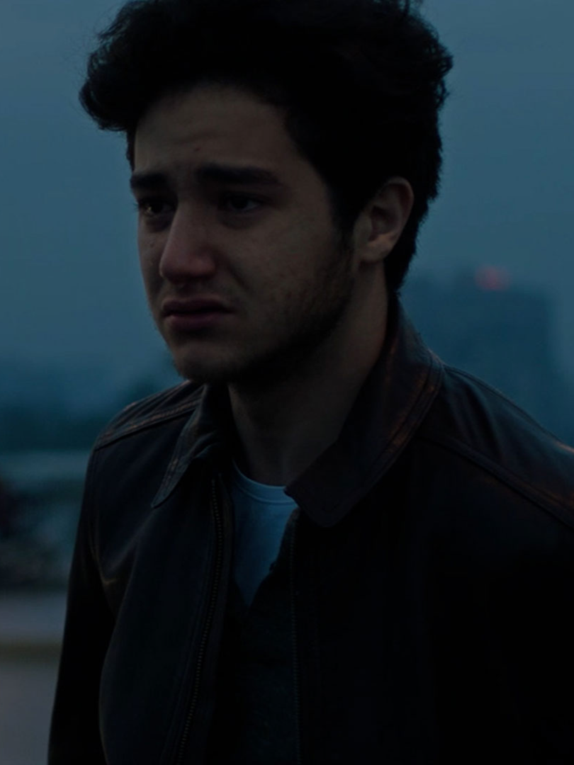 آدم خرج عن صمته بعد ما خسر أغلى شخص في حياته 💔 اتفرج على مسلسل #لا_تطفىء_الشمس الآن على #WATCHIT خصم 50% على باقات WATCH IT الشهرية حتى ٣٠ أكتوبر اشترك الآن تطبق الشروط والأحكام #watchonwatchit #whattowatch