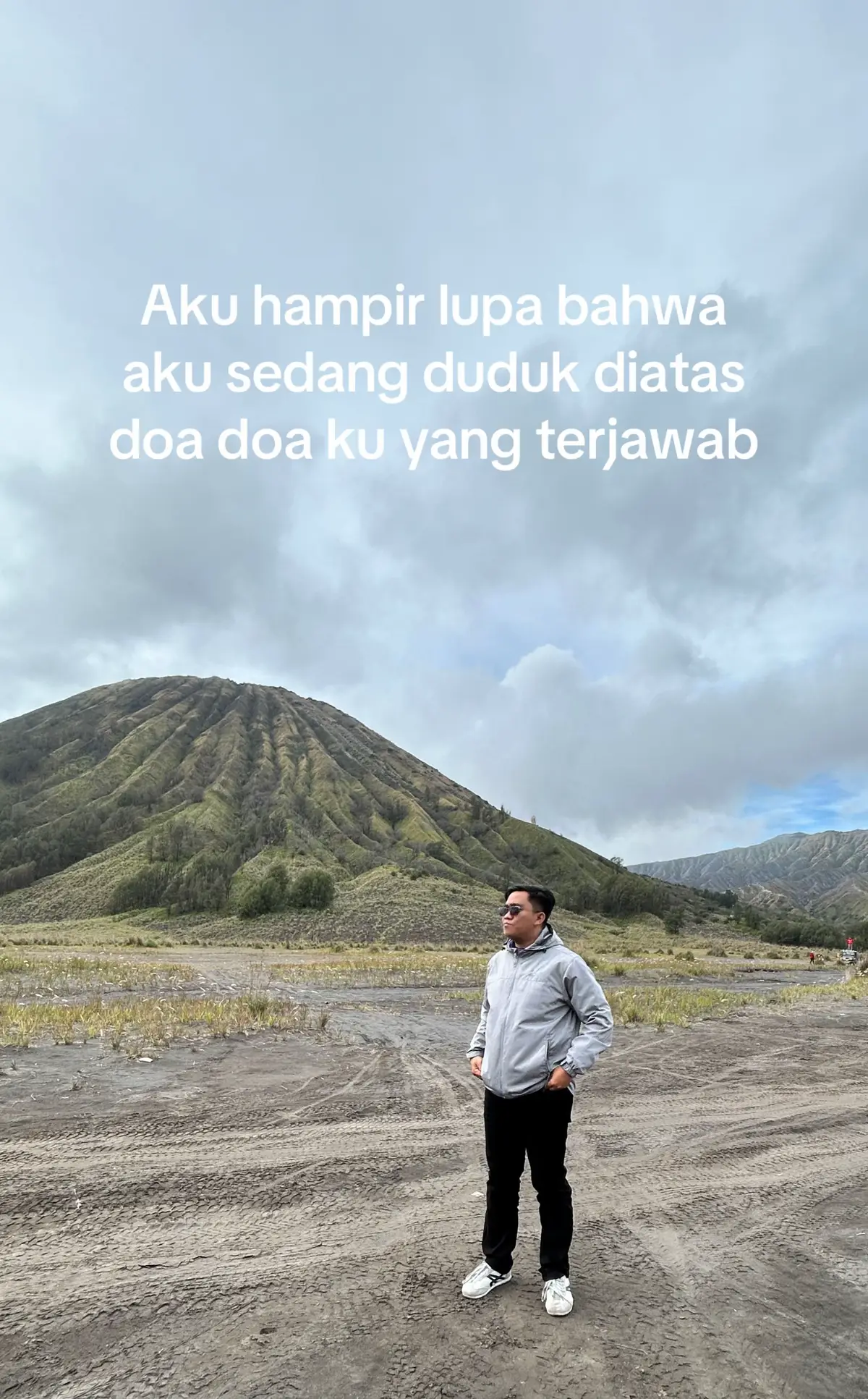 tanpa ku sadari satu persatu impian ku terwujud..