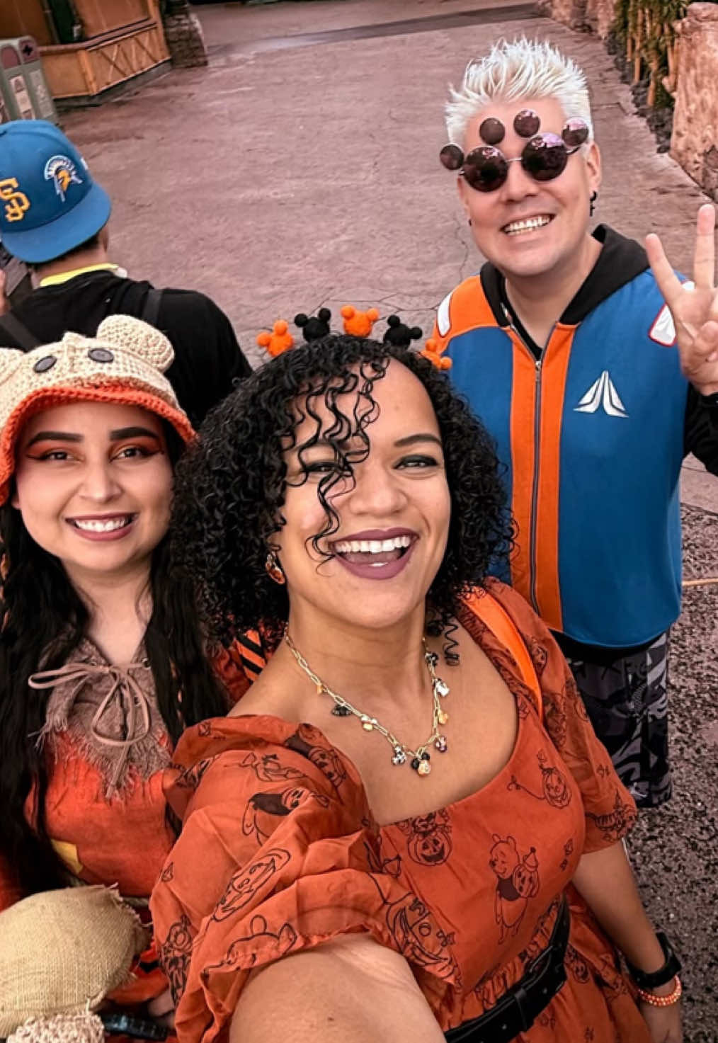 COME ROPE DROP WITH ME AT DISNEY🏰✨@Nikkis_Wonderland @Matthew Desmond 