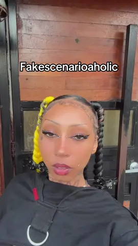 I live a very different life in my noggin🫩 #aholic #thelilfairy 