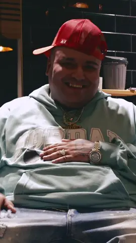 DOCTOOOOR!!!  Al final me la mande. Mala mía. Vengan a ver el contenido de altísima calidad que fílmamos en mi  canal de YouTube ❤️▶️ . . . #eldoctor #pardalamejor #barbaroja #showtime #truco 