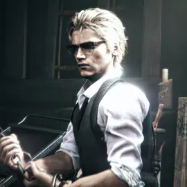 another collab w my babe @dev | ac josphsfilms cc me || #leonkennedy #carlosoliveira #edit #residentevil #makemefamous 