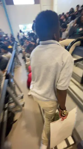he don’t play bout what’s his 😂 #kingjermaine  #batonrouge #fyp 