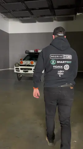 Porsche Cayenne + Big silly lights is just right 🛡️ @380industries #Porsche #Cayenne #SUV #Offroad #PorscheOffroad #Lighting #Offroading #Lighting #Morimoto #TheRetrofitSource