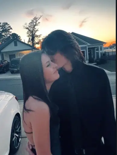 Growing up I never bought in to the existence of a higher power because it was something I couldn’t understand. Then God sent me a love, an incomprehensible feeling, showing me not everything can be understood. #ilovemygf #girlfriend 