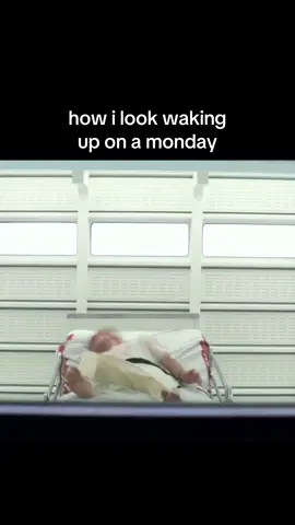 friday mornings versus monday mornings are wild #hungergames #thehungergames #thg #thgedit #barbie 