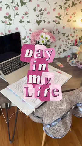 and i STILL don’t have a title for this book yet 🤔 (also, just to emphasize again, i LOVE that this is slowly becoming my day job, i could not be luckier 🥹) #romanceauthor #authortok #lianacincotti #authorlife #pickingdaisiesonsundays 