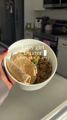 Finding fun and easy ways to get your fiber intake up >>>  Here’s a chickpea curry recipe me and Chat Gbt came up with.  Ingredients used • Chickpea or garbanzo beans • Coconut milk • Curry • kale (optional) • Onion • Garlic  • Ginger • Olive oil  #chickpeacurryrecipie #fiberintake #fiber #healthyrecipes #funhealthyfood 