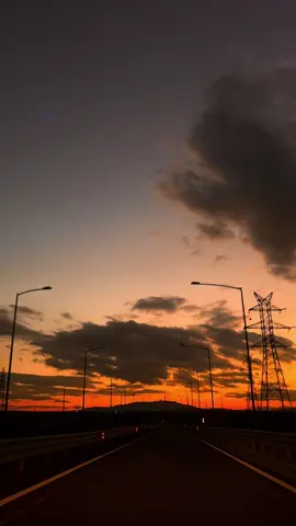 Sunset mood: Limani tune. #prishtina #kosova #sunset #lylalahu 
