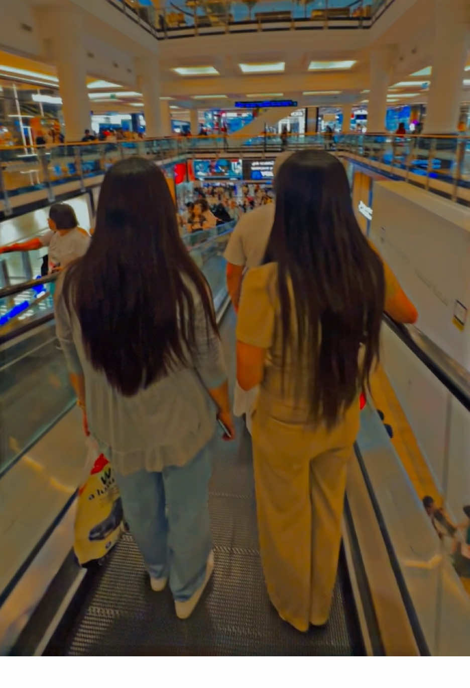 #fyp #dubai🇦🇪 #crew07 