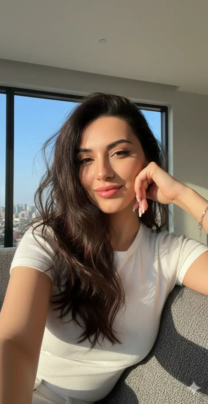 1: uygulama Gemini. 2: Fotoğraf yükle. 3:promtu Yapıştır . #byy_polatt  #promt #walpaper #yapayzeka #ai 