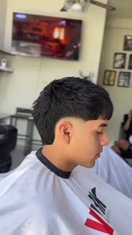 Corte de moda 2025!💈🔥🗡️#paratiiiiiiiiiiiiiiiiiiiiiiiiiiiiiii #barber #mohicano #fpy 