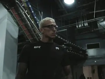 Charles Oliveira fight week, stay for the full edit #UFC #mma #charlesoliveira #dobronx #tameimpala 