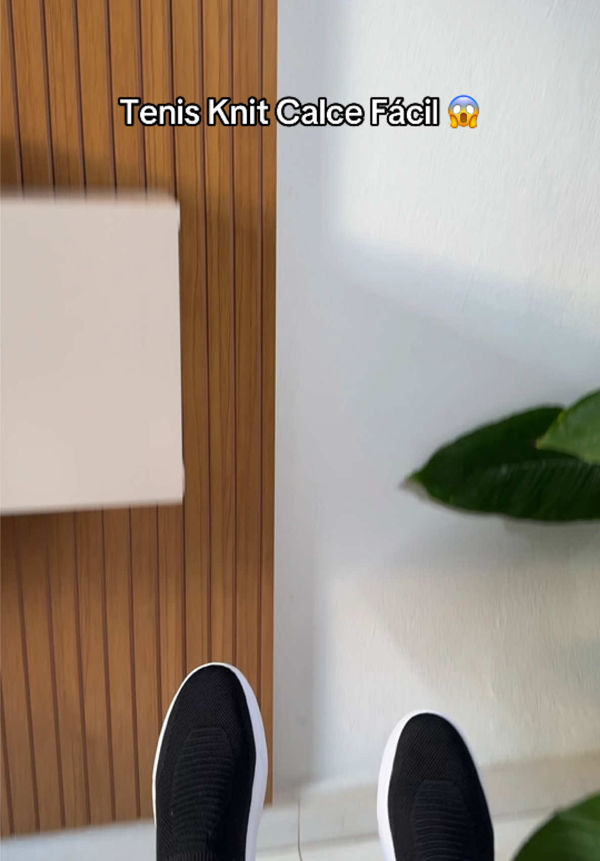 Esse tênis masculino slip on me surpreendeu muito 😱 #tênis #tenismasculino #teniscalcefacil #tenisbaratos #tenisconfortavel 