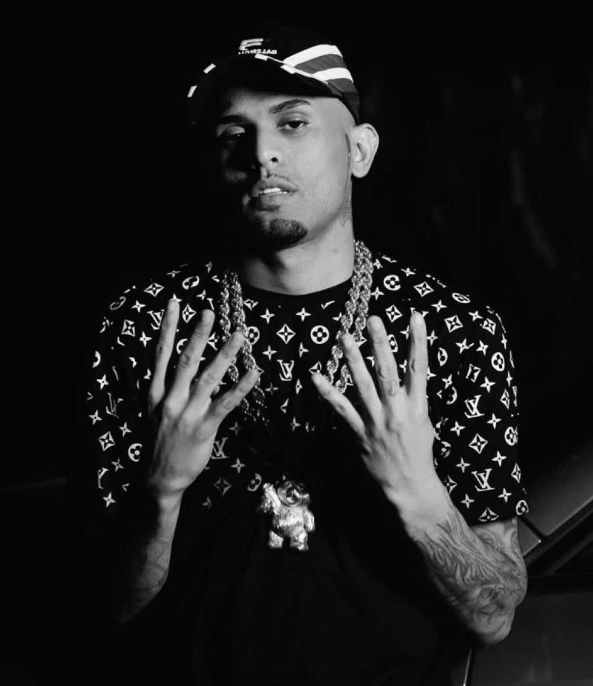 deu mó vontade de ir embora com você, bebê! 🥸 .. #mcdena #funk #fyyyyyyyyyyyy #viral #bigode 