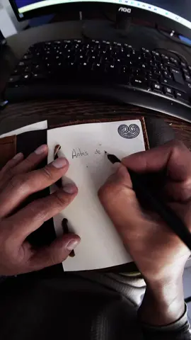 Cuídate, solo eso te pido. #amoradistancia #poemasdeamor #teextraño  #konkanela  Antes de irme, quiero que me prometas algo. Ahora que voy a estar lejos, quiero que te cuides mucho. Desayuna bien, toma mucha agua, y cuando manejes… no vayas tan rápido. Mira bien los cruces, las esquinas... Hay demasiada gente distraída por ahí, y yo solo quiero que vuelvas a salvo. -Orlando