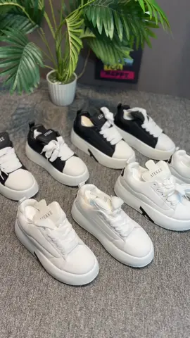 👟Pre-order now to secure your favorite pairs! Delivery Time 10-15 days  Size - 39/40/41/42/43/44 Inbox to order or Whatsapp 01316862483 #hoggarsbd #shoes #fashion #clothingbrand #hoggars @everyone