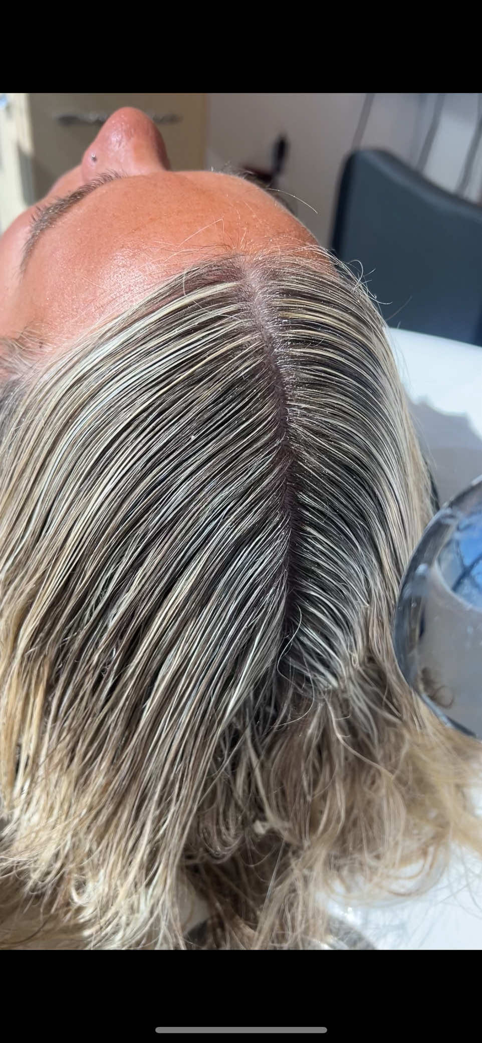 BTS with me as a hairstylist🙌🏼 Located in Lexington, KY. Follow my hair instagram account @hairbysydneyriddell @Sydney | LEX KY HAIRSTYLIST  #hairtok #hairstylist #hair #satisfying #lexingtonky 