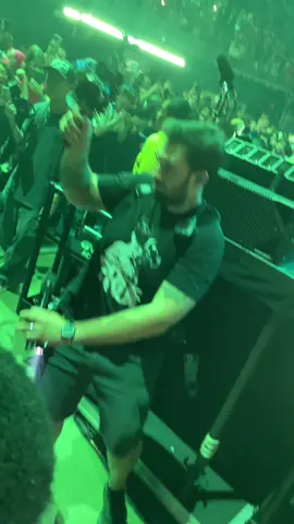 I was so close when this happened yesterday in Miami in the Kaseya of Billie Eilish barricade. He ruined it for us :( was so close to Billie 😭#billieeilishbarricade #hitmehardandsofttour #billieeilish 