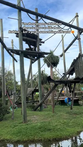 Teaching my child to live life to the fullest. I want her to be able to live and experience things. #momlife #mybaby #florida #fyp 