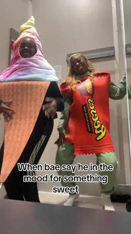 We sum sweet to eat😩😂 #fypシ゚viral #sweettreat #halloween #target 