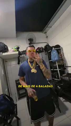 Liga e bate no restrito 🕺🏻  #fyp #mcmarks #song 