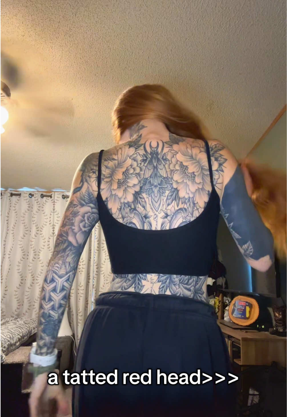 #girlswithtattoos #backtattoo #tattoos