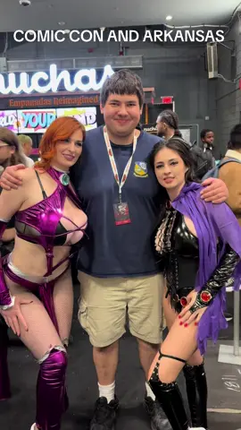 Comic Con and Arkansas +12.5 #comiccon #newyork #dccomics #razorbacks #fyp 