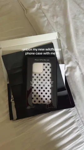@Wildflower Cases polka dot was never a phase to me ✮⋆˙🎱 #wildflowercases #polkadot #cutephonecases #tiktokshop #fyp 