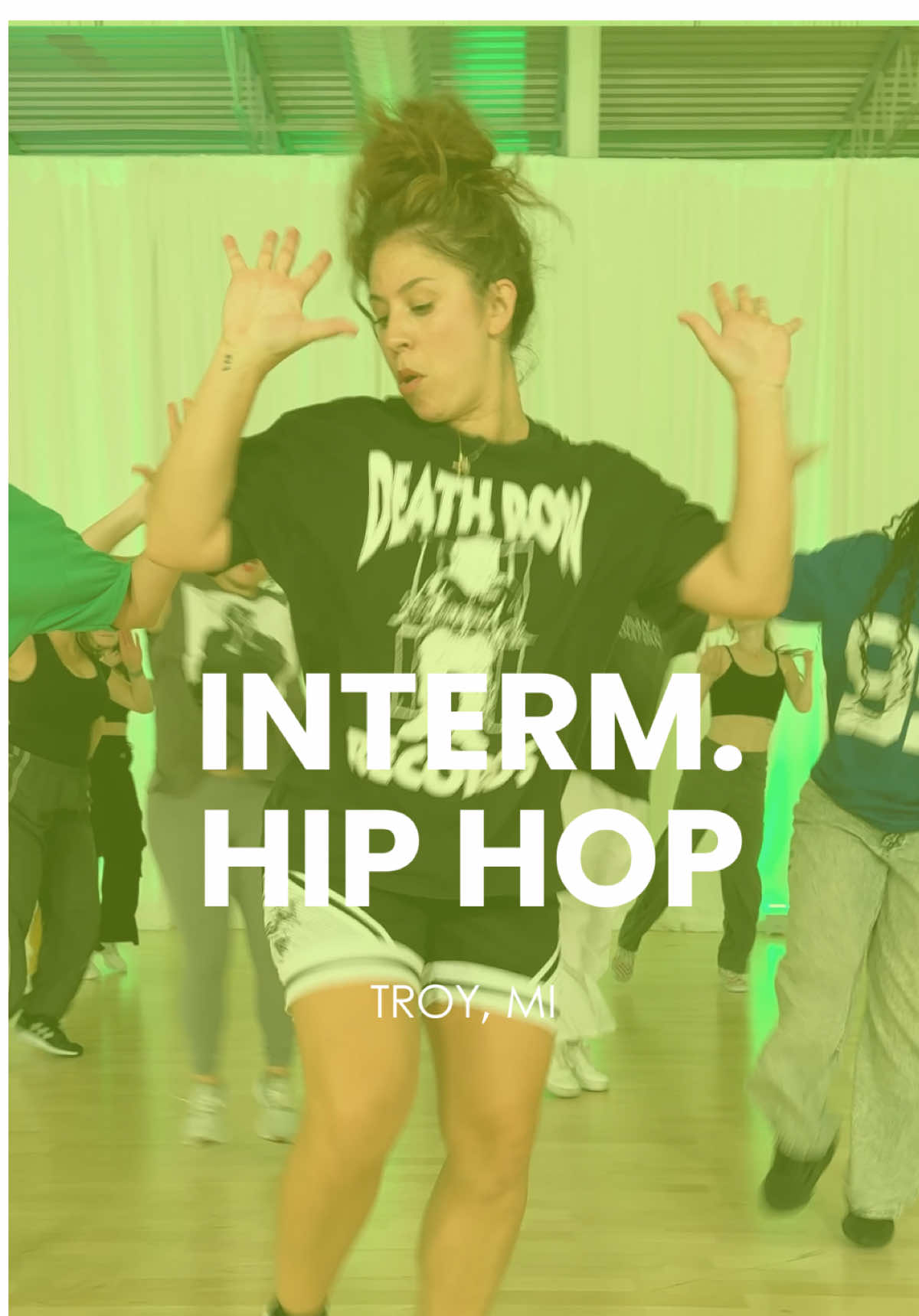 We are always blown away by the energy in Ciara’s courses 🔥 Shout out to all the amazing students that bring life to our studio! You guys rocked it! Join us for Intermediate Hip Hop with Ciara Wednesdays at 6pm or Thursdays at 2:30pm. Click the link in our bio to enroll now! Song: Pump it Up by Joe Budden Choreo: Ciara Anton #hiphop #adultdance #dance #hype #troymichigan @paige_coleman4 @Ciara Tennille Tompkins @DancingThruMomLife 