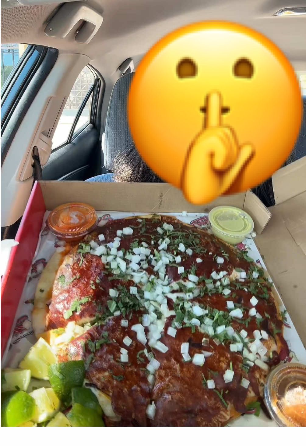 Birria pizza no talk #mukbang #eatingshow #asmrfood #birriapizza #mexicanfood 