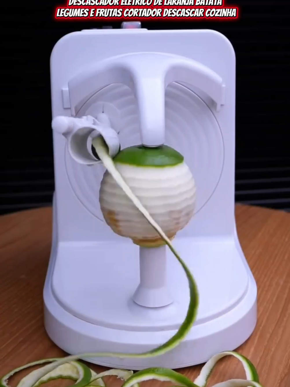 🧡 O queridinho da cozinha chegou!      🍊🥔🍎🥕 Descasque frutas e legumes em segundos com o Descascador Elétrico Multifuncional — o aliado perfeito para quem busca praticidade e agilidade no dia a dia! ✅ Rápido   ✅ Seguro   ✅ Fácil de usar   ✅ Frete grátis para todo o Brasil! Ideal para laranja, batata, maçã, cenoura e muito mais 🍊🥔🍎🥕   Design moderno, compacto e eficiente. Economize tempo e transforme sua rotina na cozinha! 💥 Promoção por tempo limitado   📦 Compre agora e receba em casa com total segurança. . . #DescascadorEletrico #CozinhaPrática #FacilidadeNaCozinha #UtensíliosDeCozinha #Promoção         