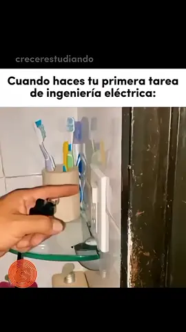 doy clases los jueves, no cobro mucho #electricista #fail #paratii 