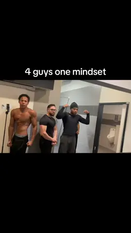 While you smoke time we work! #lean #gym #aestheticvideos #GymTok 