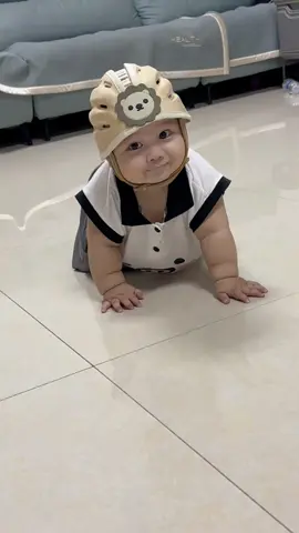 Mũ bảo vệ đầu cho bé có trong phần trưng bày