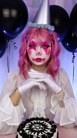 Just a playdate :( #alexmiween #halloween #maquillaje #birthday #disfraz 