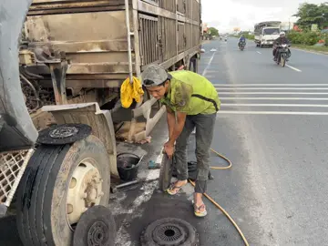 ភ្លឺហេីយដេក🫩😃