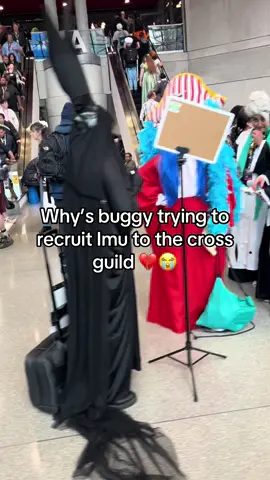 Buggy’s doing anything but doing his job as emperor of the sea 😭|| #Buggy #imu #onepiece #fyp #viral 
