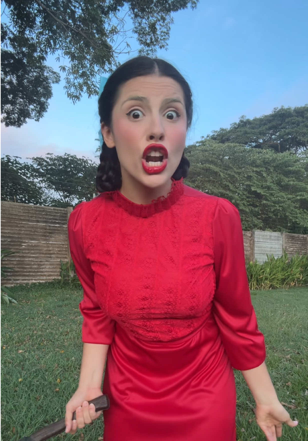 Pearl 🪓 #miagoth #fakesituation  Peinado: @hairstylist.elio 