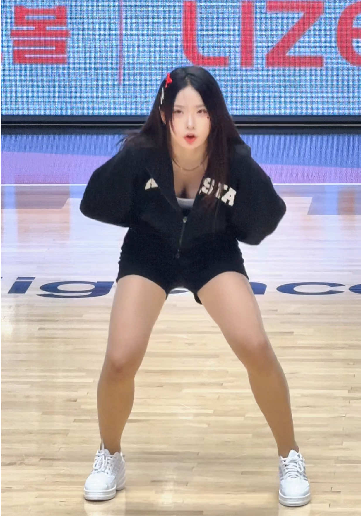 보정 안 해도 실물이 더 예쁜 틱톡여신 08년생 양효주 신입 치어리더 공연 직캠 Thank U Part.1 #cheerleader #08 #양효주치어리더 #fyp #reels 