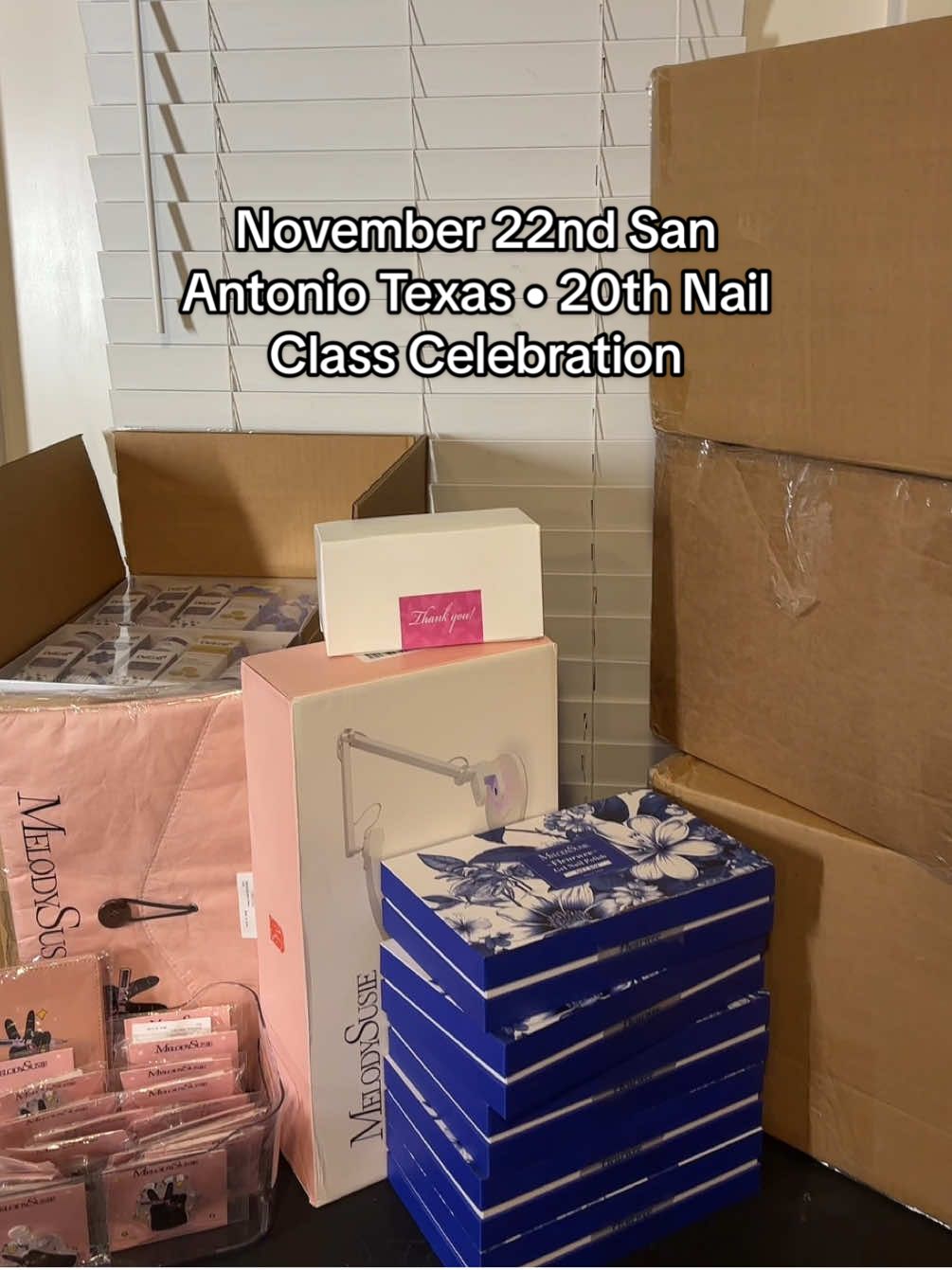 major shoutout to @melodysusie @MakarttPro & @DeEnti 🎉 anybody that wants to get involved reach out to me nailsfordayze@gmail.com 