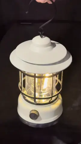 Nice at mabigat din sya’ lampara na modern vibe kasi rechargeable na tong lantern light na to. #lanternlight #lamp #campinglight #lampara 