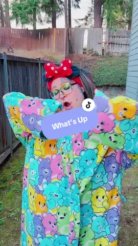 I finally got mom to do this trend she is the OG.. make this go big for mom #positivelywright #whatsgoinon #4nonblondes #nickiminaj #beezinthetrap 