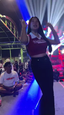 seeezzzz prill🔥#fypシ #ceksound #videofyp #dancercantik #lewatberanda @𝘿𝙄𝙏𝘼 𝘼𝙪𝙙𝙞𝙤.🐻‍❄️ @Ayu Aprilia @𝐓𝐞𝐚𝐦 𝐒𝐥𝐢𝐲𝐮𝐭 